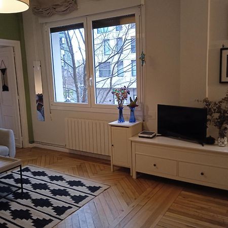 Apartamento Guggenheim Centrico Y Confortable Bilbao Dış mekan fotoğraf
