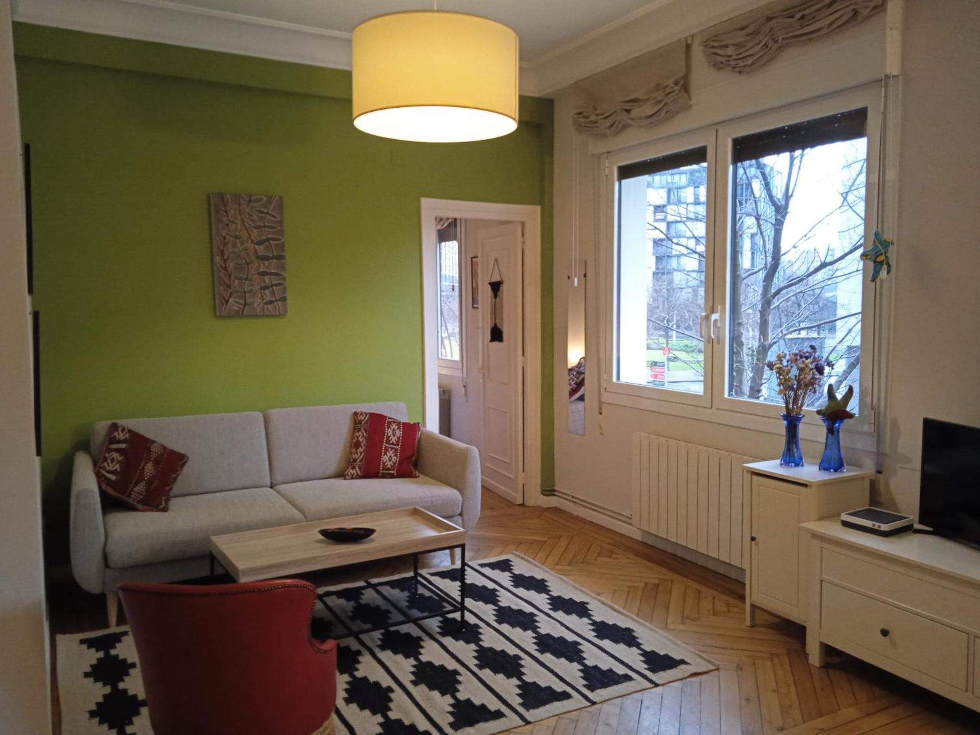 Apartamento Guggenheim Centrico Y Confortable Bilbao Dış mekan fotoğraf